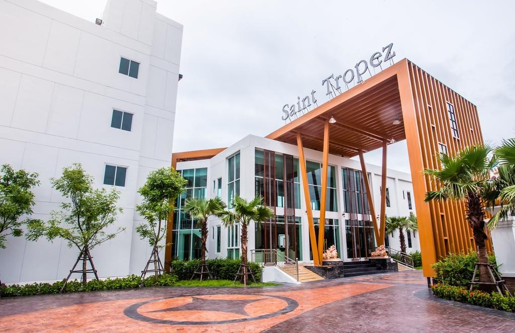 Saint Tropez Beach Hotel Chanthaburi Exterior photo