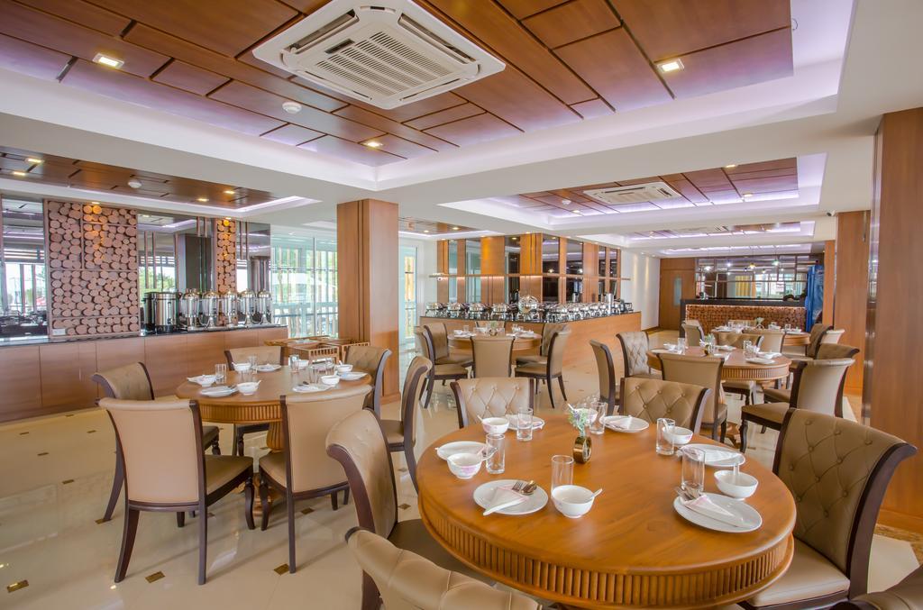 Saint Tropez Beach Hotel Chanthaburi Exterior photo