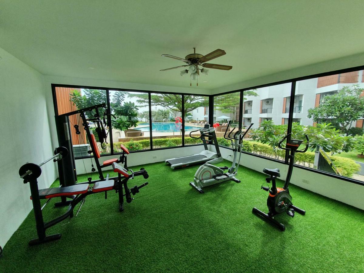 Saint Tropez Beach Hotel Chanthaburi Exterior photo