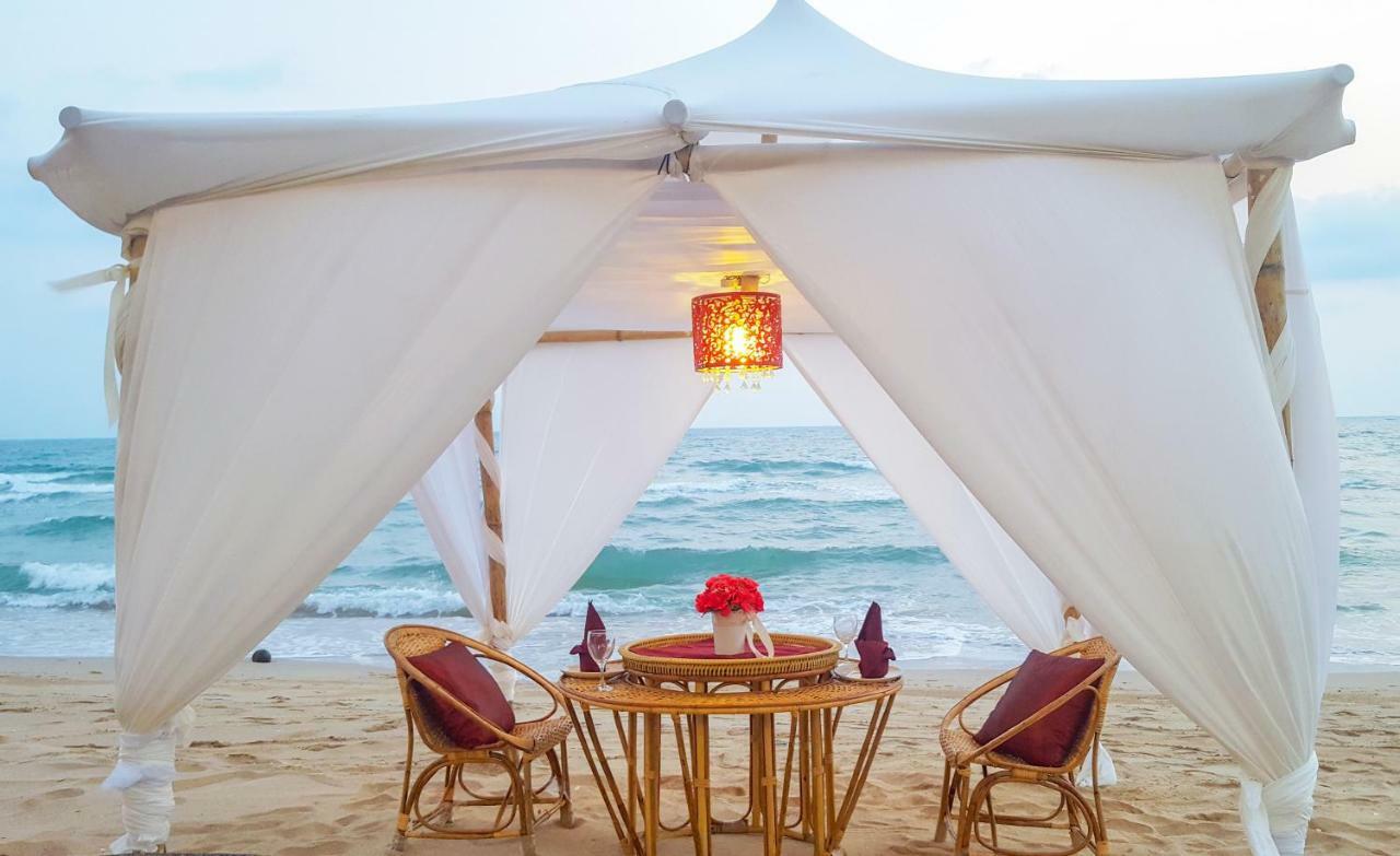 Saint Tropez Beach Hotel Chanthaburi Exterior photo