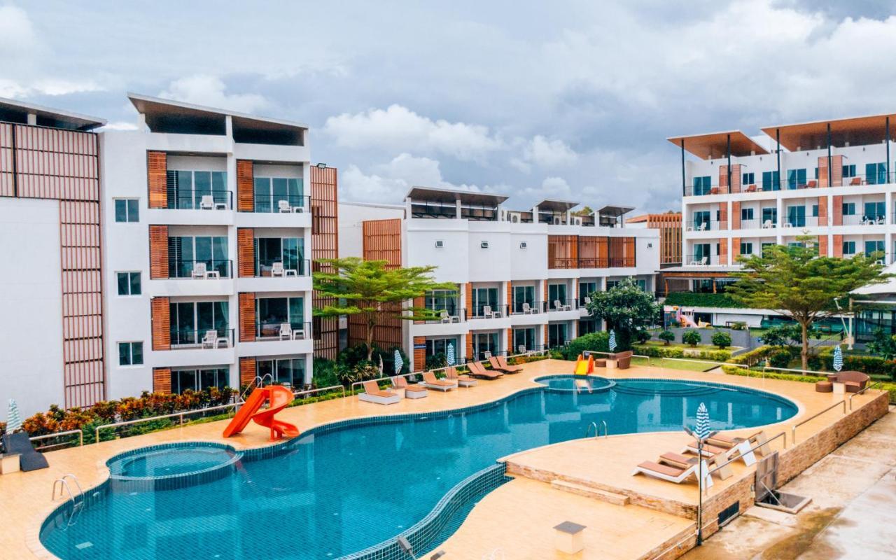 Saint Tropez Beach Hotel Chanthaburi Exterior photo